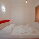 Xhovani * Ksamil