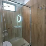 Xhovani شقة *