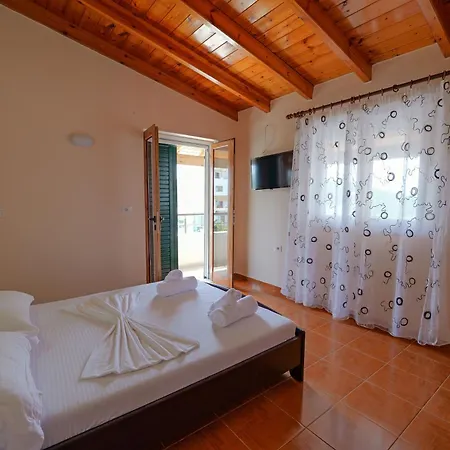 Apartment Xhovani Ksamil