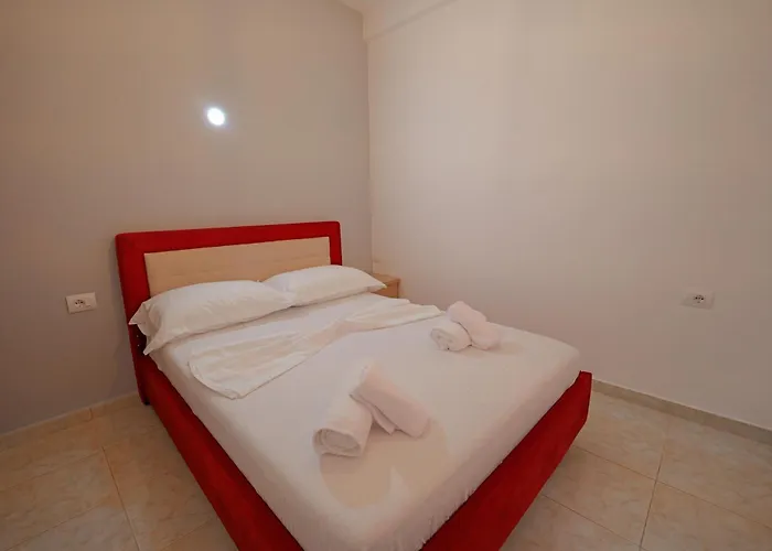 Lejlighed Xhovani *