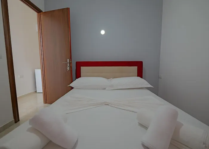 Lejlighed Xhovani *