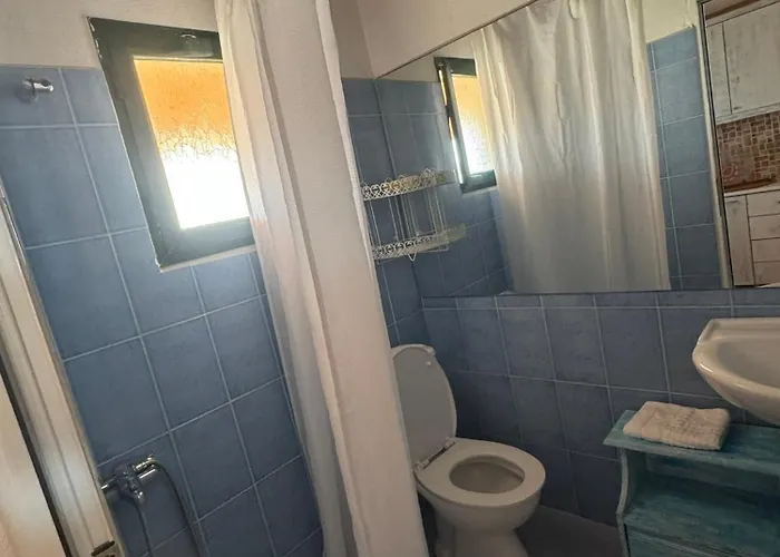 Xhovani Lejlighed Ksamil
